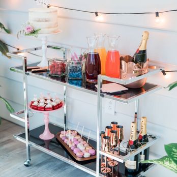 Luckhaus & Brubaker - Pop the Bubbly Events mimosa bar with LBS sweet treats! - Cupcakes Near Me - Charleston, South Carolina Luckhaus & Brubaker - Pop the Bubbly Events mimosa bar with LBS sweet treats! - Cupcakes Near Me - Charleston, South Carolina