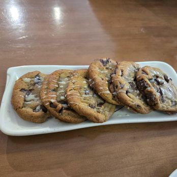 Zenaida's Cafe - Complimentary cookies - Cafes Near Me - Las Vegas, Nevada