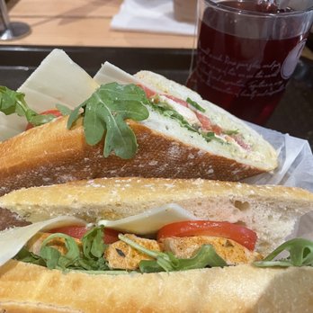 Brew It Cafe - Poulet Sandwich and Hot Tea ( must try to tea) - Breakfast & Brunch Near Me - Fort Lauderdale, Florida Brew It Cafe - Poulet Sandwich and Hot Tea ( must try to tea) - Breakfast & Brunch Near Me - Fort Lauderdale, Florida
