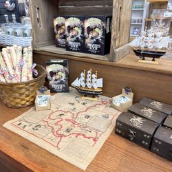 Kelleys Island General Store - Toys and souvenirs