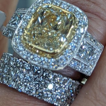 A & E Diamonds & Gold - Jewelry Near Me - Merrimack, New Hampshire