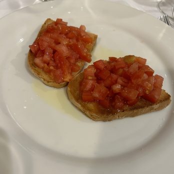 Trattoria La Palomba - Delicious bruschetta - Italian Near Me - Orvieto, TR