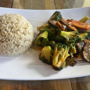 Vegan District - Beef and Broccoli - Asian Fusion Near Me - Loma Linda, California Vegan District - Beef and Broccoli - Asian Fusion Near Me - Loma Linda, California
