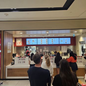 Chick-fil-A - Fast Food Near Me - Toronto, Ontario