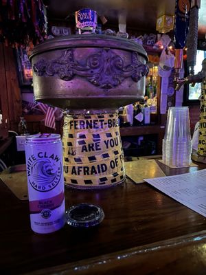 Teddy's on the Hill by null