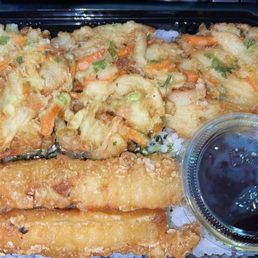 Tempura bento $8.99! Great deal and tasty! Very filling! Tempura bento $8.99! Great deal and tasty! Very filling!