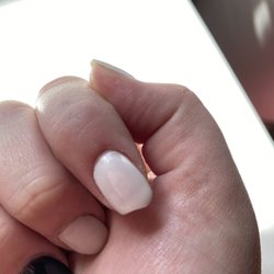Unique Nails - Lasted less than 4 days.