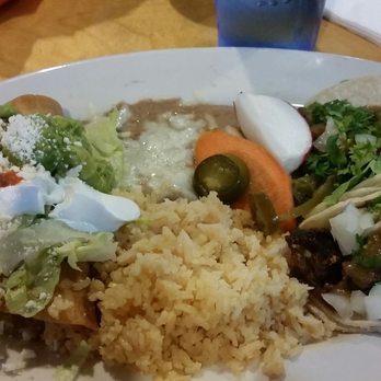 Los Potros - Tripa taco, AL pastor taco, rice and beans and shredded beef flauta - Mexican Near Me - Tracy, California Los Potros - Tripa taco, AL pastor taco, rice and beans and shredded beef flauta - Mexican Near Me - Tracy, California