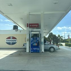 Mobil - Favorite gas station in Palm Beach County, great service!