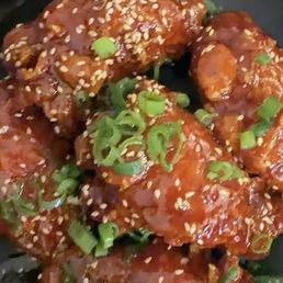 Fried chicken with gochujang sauce Fried chicken with gochujang sauce