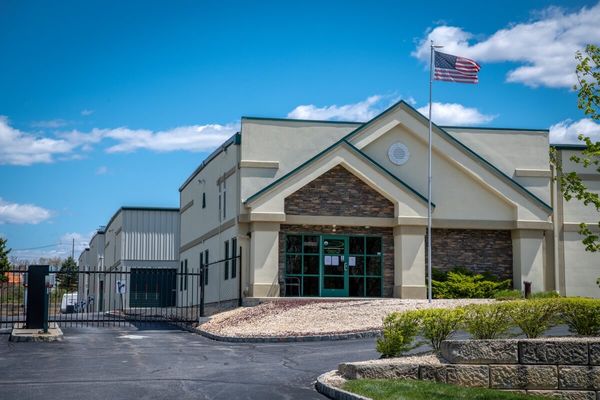 Moove In Self Storage