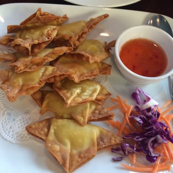 Aura Thai - Fried wontons with potato inside. The taste was interesting at first, but it grew on me. - Thai Near Me - Long Beach, California