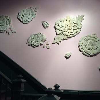 Montvale Hotel - Roses on the lobby wall by Samuel Bates. - Hotels Near Me - Spokane, Washington Montvale Hotel - Roses on the lobby wall by Samuel Bates. - Hotels Near Me - Spokane, Washington