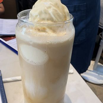 Bluestone Lane Upper West Side Café - Aussie Iced Latte- was not asked what type of milk I wanted or weather I wanted to add a syrup - Coffee & Tea Near Me - New York, New York Bluestone Lane Upper West Side Café - Aussie Iced Latte- was not asked what type of milk I wanted or weather I wanted to add a syrup - Coffee & Tea Near Me - New York, New York