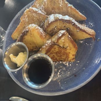 Southern Social - Bourbon Carmel French toast - Southern Near Me - Eagan, Minnesota Southern Social - Bourbon Carmel French toast - Southern Near Me - Eagan, Minnesota