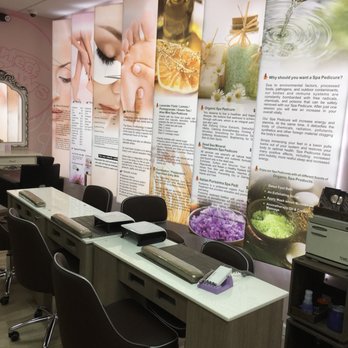 Refresh Nail N Spa - Manicure area - Nail Salons Near Me - Morristown, New Jersey