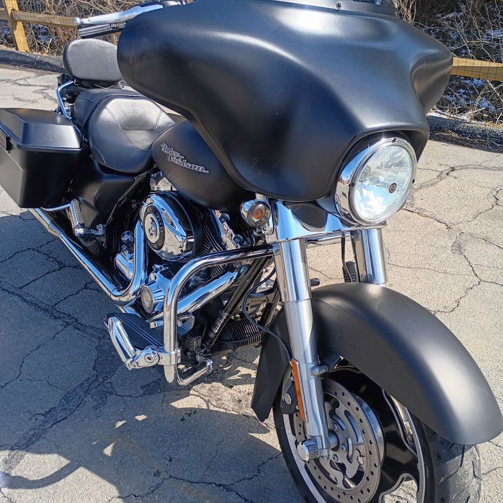 Action Cycle Sports - 2011 Streetglide,that Frank keeps in Top shape - Motorcycle Dealers Near Me - Boone, North Carolina