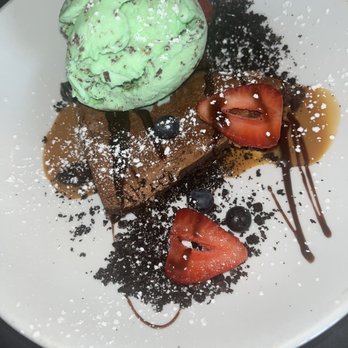 Park Cafe - Chocolate tart for dessert - New American Near Me - Nashville, Tennessee