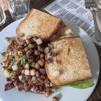 Blu Jam Cafe - Breakfast & Brunch Near Me - Sherman Oaks, California