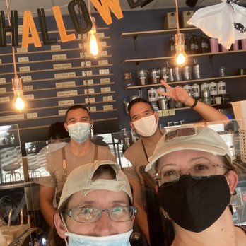District Coffee - Baristas & customers - Coffee & Tea Near Me - El Paso, Texas District Coffee - Baristas & customers - Coffee & Tea Near Me - El Paso, Texas