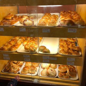 Pastry House Hippo - Display case, Dec 2019. - Bakeries Near Me - Arlington Heights, Illinois Pastry House Hippo - Display case, Dec 2019. - Bakeries Near Me - Arlington Heights, Illinois
