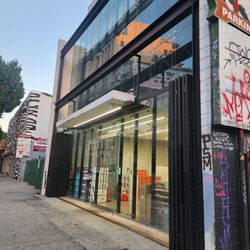 Jason's Wine & Spirits - The storefront. Trust me, it looks a lot better in the evening