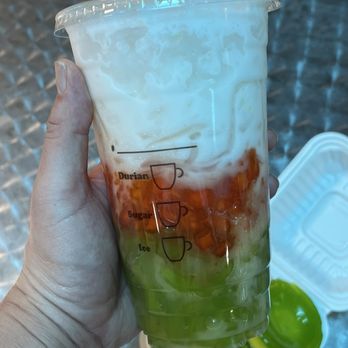 Che Hien Khanh - #33 Chewy pandan and pomegranate drink - Desserts Near Me - Rosemead, California Che Hien Khanh - #33 Chewy pandan and pomegranate drink - Desserts Near Me - Rosemead, California