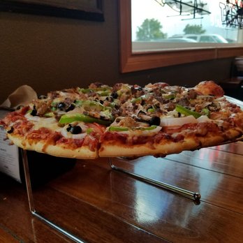 Rocco's Pizza - Pizza Near Me - Pasco, Washington