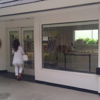 See's Candies - Candy Stores Near Me - Honolulu, Hawaii See's Candies - Candy Stores Near Me - Honolulu, Hawaii