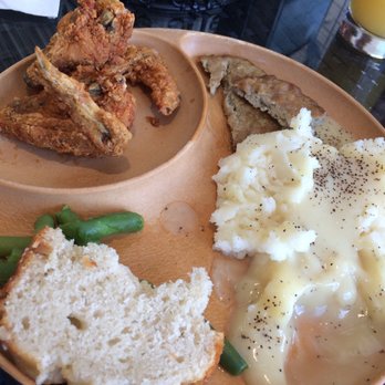 Four Way Bar & Restaurant - Brunch - Bars Near Me - Suamico, Wisconsin