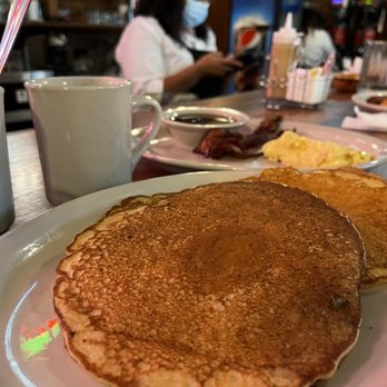 Schilo's - Pioneer sweet cream pancakes - Delis Near Me - San Antonio, Texas