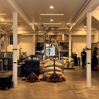 Hedge Coffee - Interior - in the back - Coffee & Tea Near Me - San Francisco, California