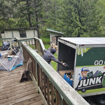 Go Green Haulerz - Happy junk removal clients - Pressure Washers Near Me - Kirkland, Washington Go Green Haulerz - Happy junk removal clients - Pressure Washers Near Me - Kirkland, Washington