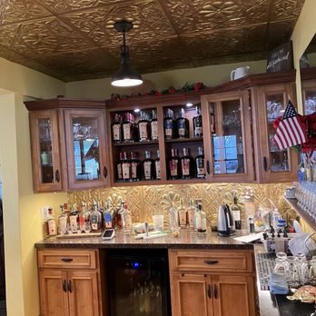 J Henry & Sons - Beer, Wine & Spirits Near Me - Dane, Wisconsin