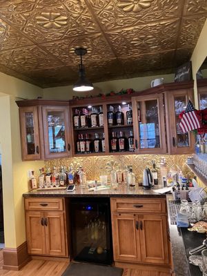 J. Henry & Sons Bourbon Tasting Room & Farm by null