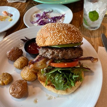Scratch Kitchen - Apple Bacon Burger - Breakfast & Brunch Near Me - Honolulu, Hawaii Scratch Kitchen - Apple Bacon Burger - Breakfast & Brunch Near Me - Honolulu, Hawaii