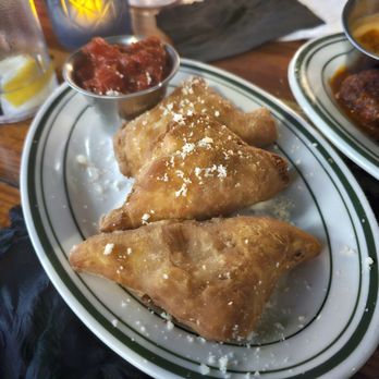 Zee Zee's - Pizza Beignets - American Near Me - Baton Rouge, Louisiana Zee Zee's - Pizza Beignets - American Near Me - Baton Rouge, Louisiana