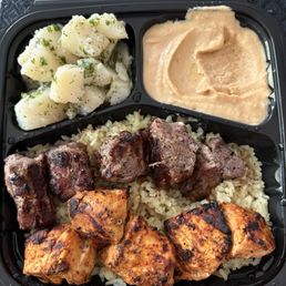 Combo Plate (potato salad, spicy hummus) Combo Plate (potato salad, spicy hummus)