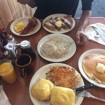 Pop's Cafe - Eggs Benedict, French toast, pancake and biscuits and gravy - Breakfast & Brunch Near Me - Downey, California Pop's Cafe - Eggs Benedict, French toast, pancake and biscuits and gravy - Breakfast & Brunch Near Me - Downey, California