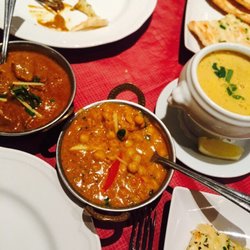 Punjabi - Pois chiche au 5 épices, Un dal en soupe à base de lentilles corailles, et un agneau madras