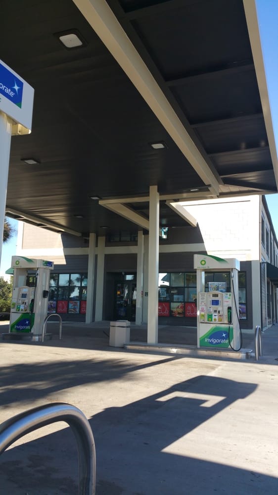 THE CHARLESTON CITY MARINA GAS STATION Updated August 2024 17