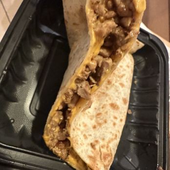 Cali Tacos - Chicken Quesadila (before photo, don't be fooled, there was a thin layer of cheese and an abundance of chicken) - Mexican Near Me - Santa Ana, California Cali Tacos - Chicken Quesadila (before photo, don't be fooled, there was a thin layer of cheese and an abundance of chicken) - Mexican Near Me - Santa Ana, California