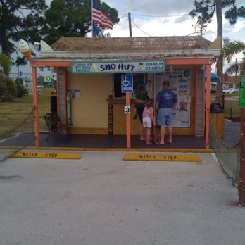 Sno Hut - Ice Cream & Frozen Yogurt Near Me - Merritt Island, Florida