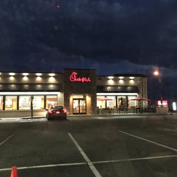 Chick-fil-A - Outside - Fast Food Near Me - Aurora, Colorado