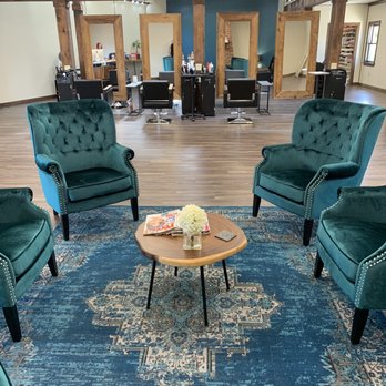 Salon Addison Davis - Salon Addison Davis Waiting Area - Hair Salons Near Me - York, Pennsylvania Salon Addison Davis - Salon Addison Davis Waiting Area - Hair Salons Near Me - York, Pennsylvania