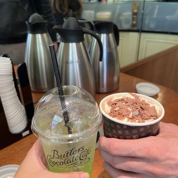 Butler's Chocolate Café - And a hot chocolate - Coffee & Tea Near Me - Dublin, D Butler's Chocolate Café - And a hot chocolate - Coffee & Tea Near Me - Dublin, D