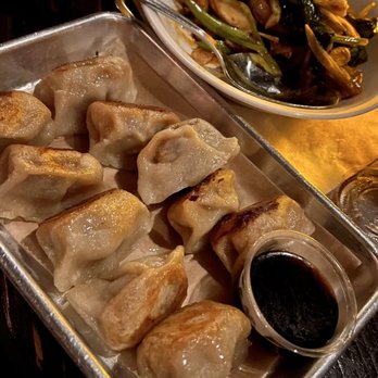 Copycat Co - Chili wonton and gong bao chicken - Cocktail Bars Near Me - Washington, DC, District of Columbia Copycat Co - Chili wonton and gong bao chicken - Cocktail Bars Near Me - Washington, DC, District of Columbia