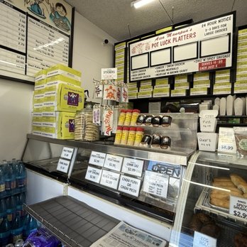 Aiea Manapua & Snacks - Inside - Delis Near Me - Aiea, Hawaii Aiea Manapua & Snacks - Inside - Delis Near Me - Aiea, Hawaii