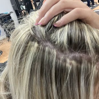 Anthony’s Salon - The banding and lines from the first bleach session - Hair Salons Near Me - Fountain Valley, California Anthony’s Salon - The banding and lines from the first bleach session - Hair Salons Near Me - Fountain Valley, California