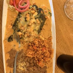 La Terraza de Taos - Chipotle shrimp and spinach enchiladas